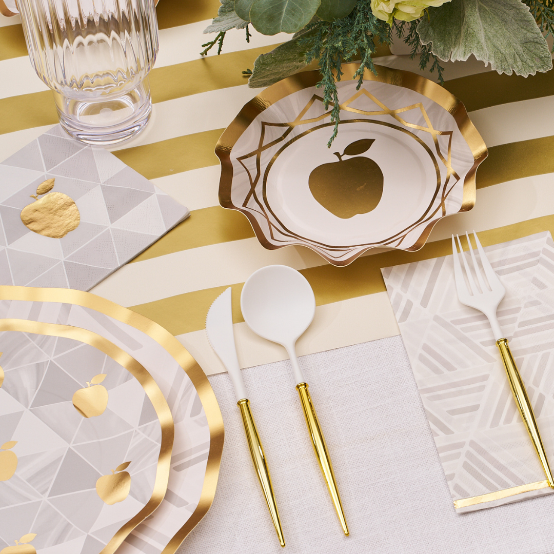 Golden Apple Table Setting