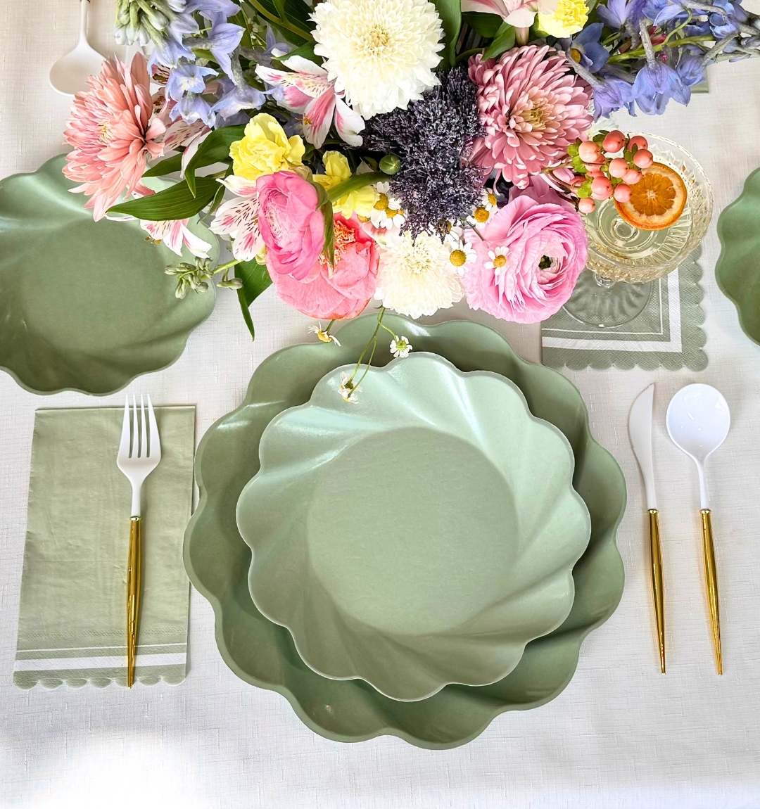 Guest Towel Scalloped Edge Sage/20 pkg