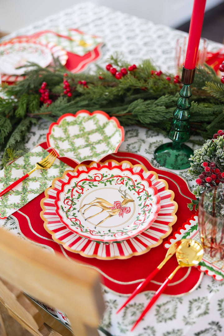 Holly Berry Salad Plates/8pk
