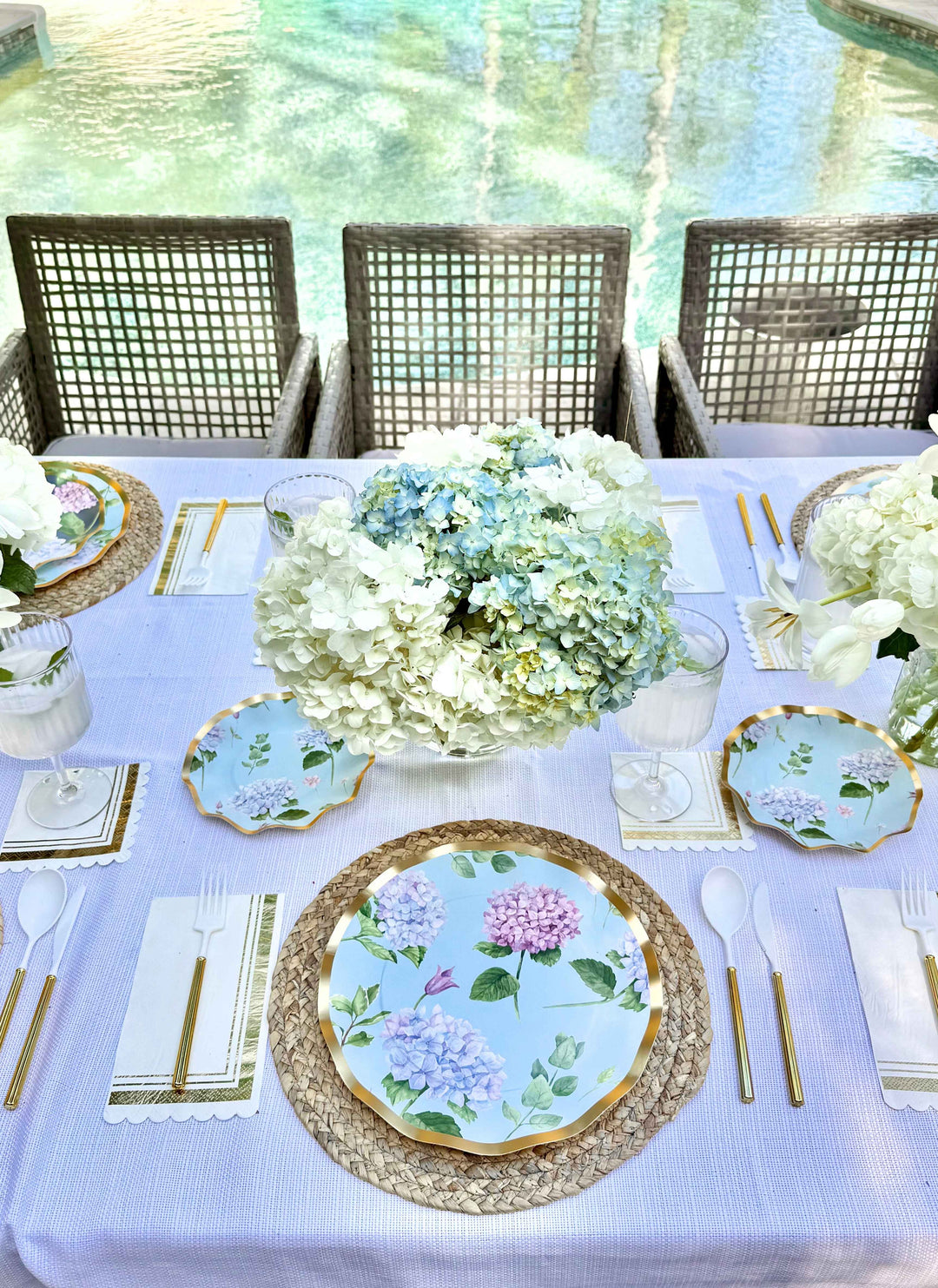 Hydrangea Table Setting.