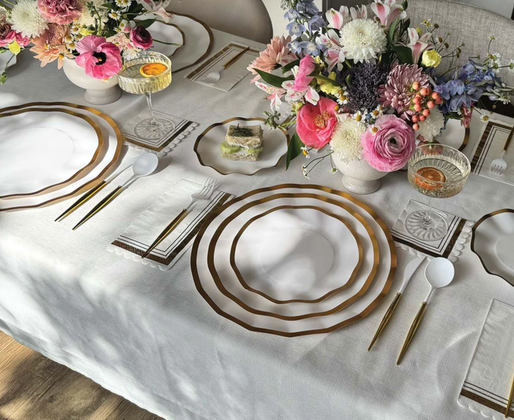 Everyday Chic Table Setting: Chestnut