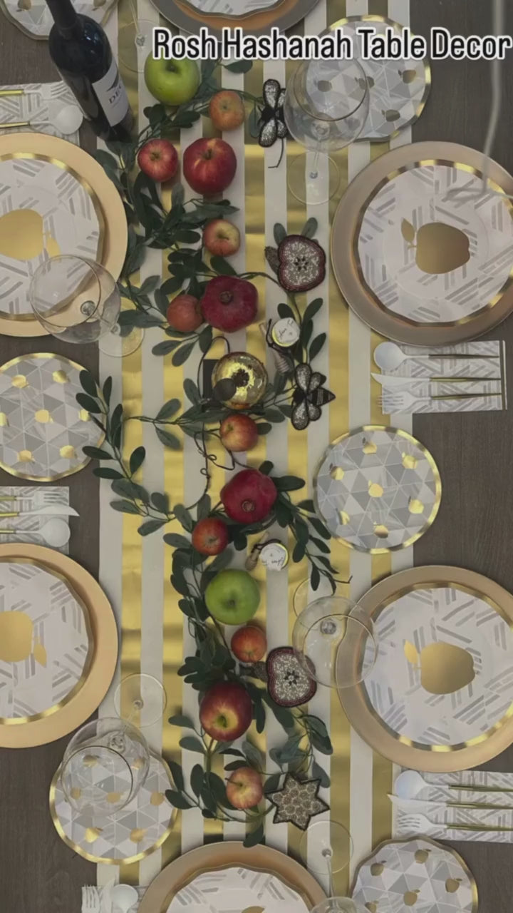 Golden Apple Wavy Paper Dinner Plate/8pk