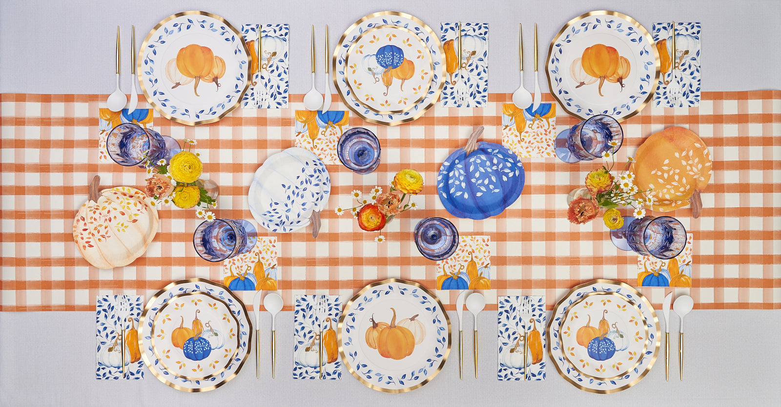 How To Throw an Amazing Thanksgiving Party