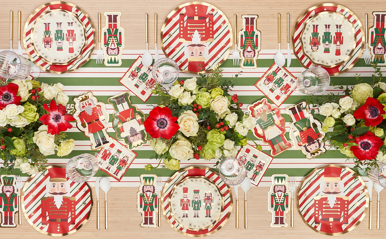 Christmas Plates & Napkins
