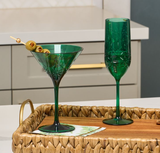 Champagne Classic | Green | 8.9 Oz