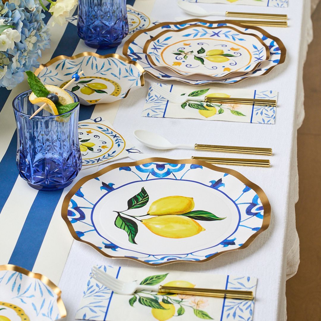 Capri Coast Table Setting For 8 Guests