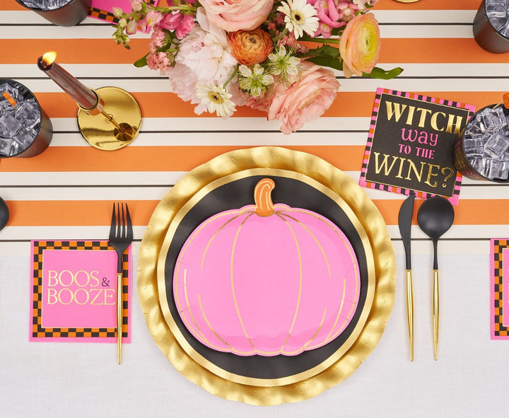 Boo Bold Table Setting