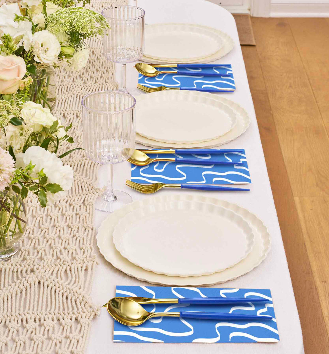 Eco White & Blue Table Setting