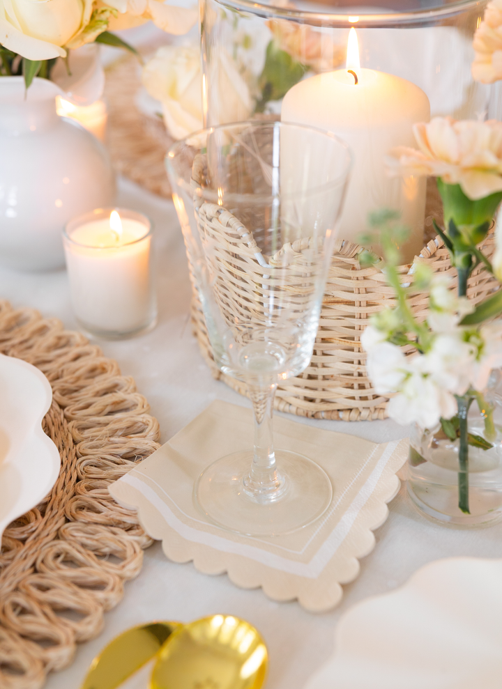 Cocktail Napkin Scalloped Edge Cream/20 pkg