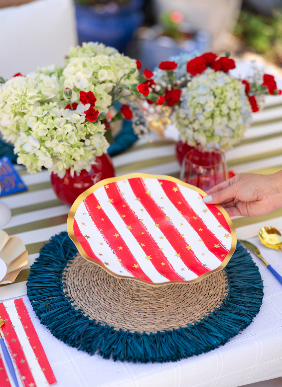 Patriotic Confetti Table Setting