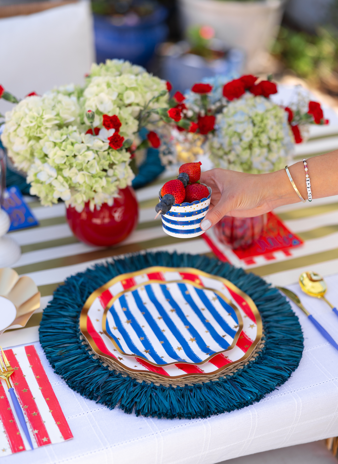 Patriotic Confetti Table Setting
