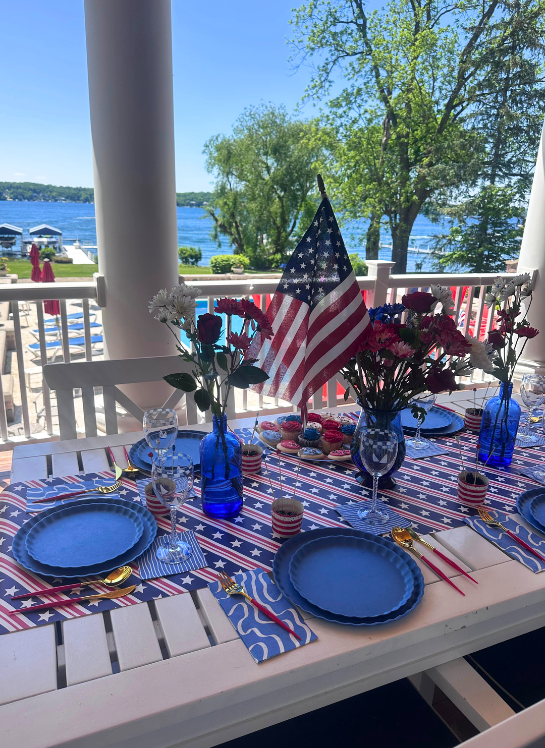 4th of July Table for 16+: French Blue