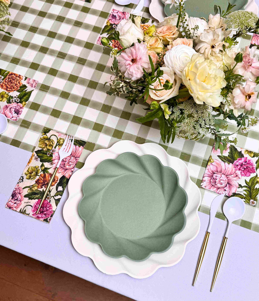 Garden Rose Table Setting
