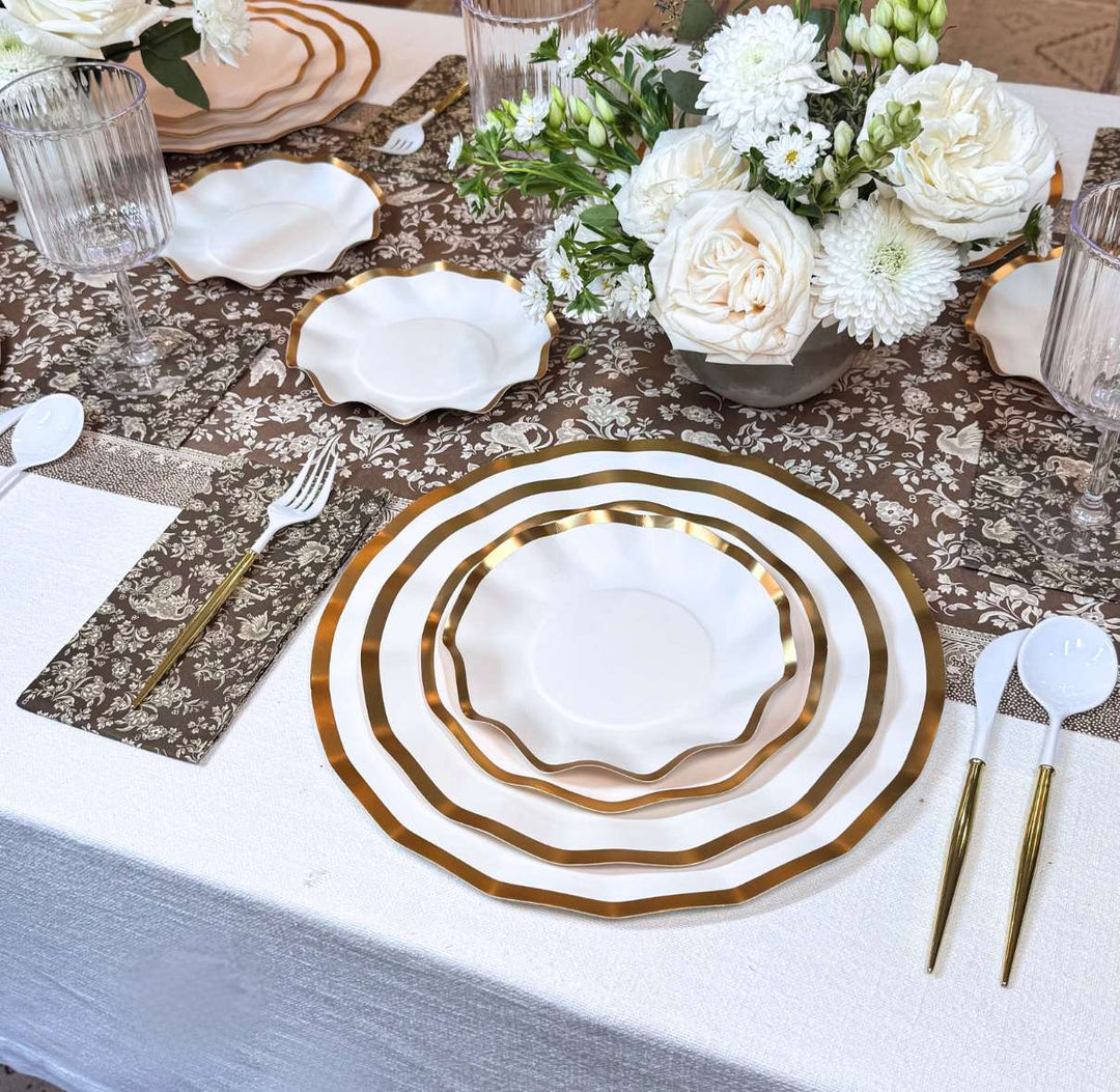 Royal Peacock Table Setting - Brown