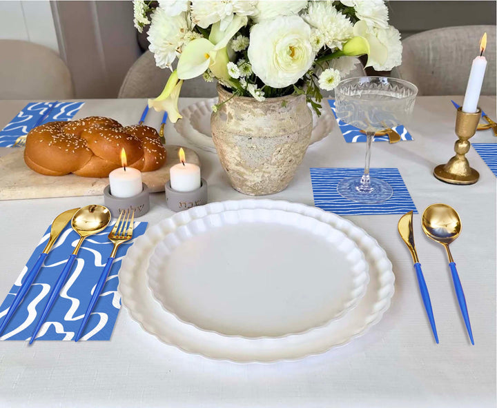 Eco White & Blue Table Setting