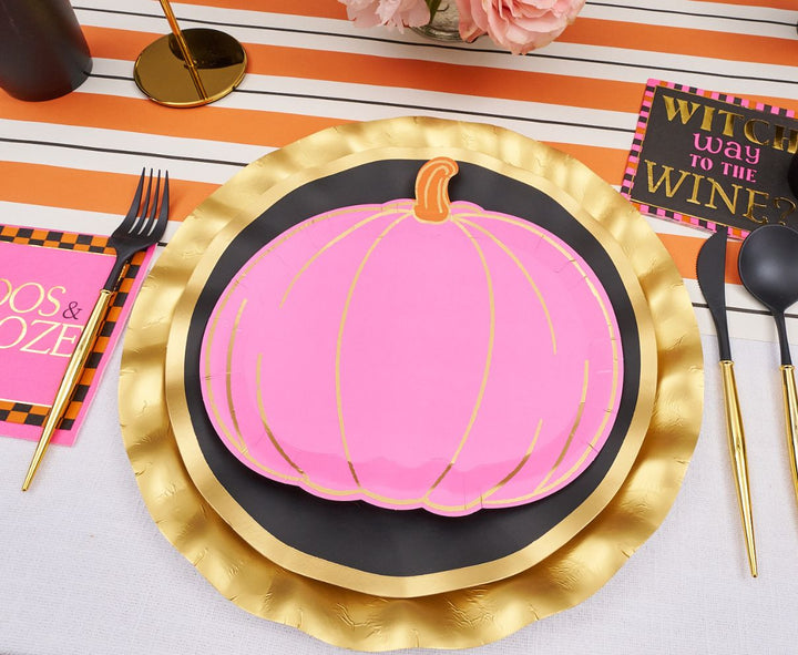 Boo Bold Table Setting