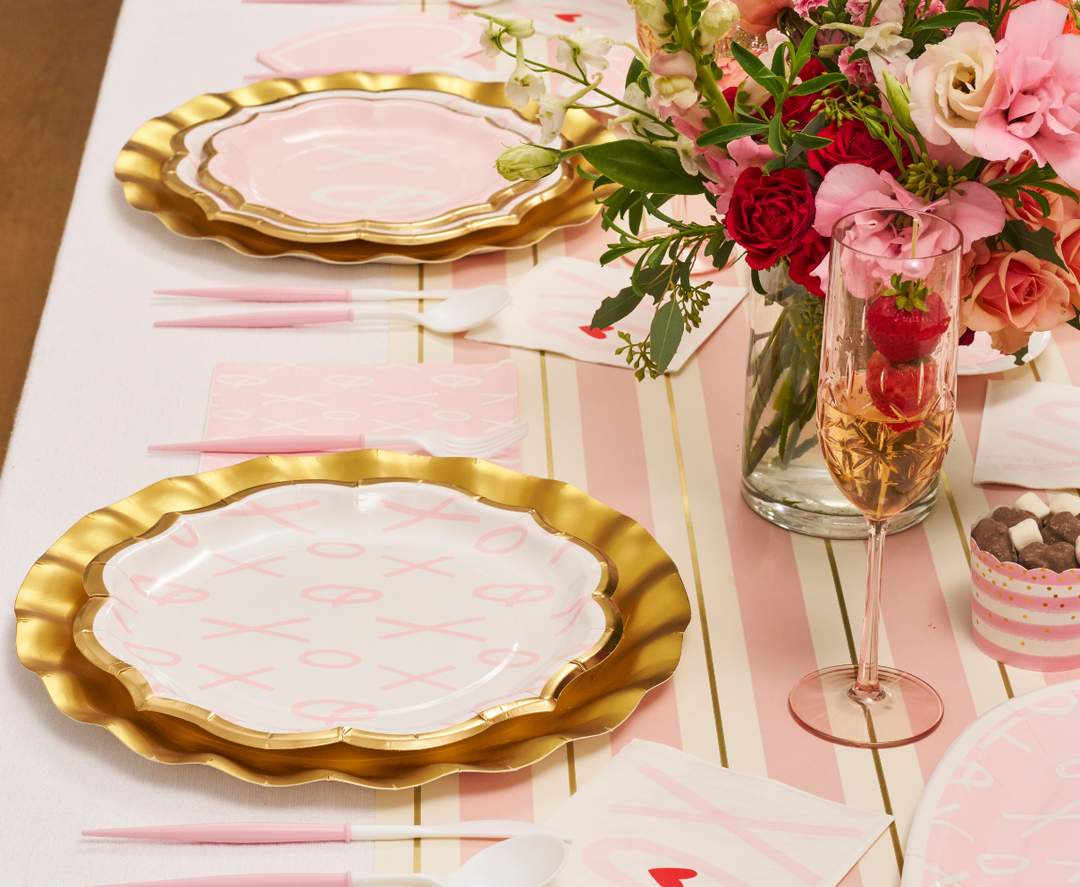 XOXO Dinner Plates/8pk