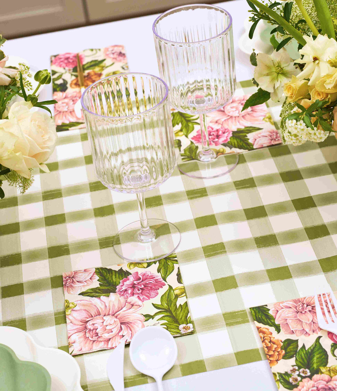 Garden Rose Cocktail Napkins - Pack of 20