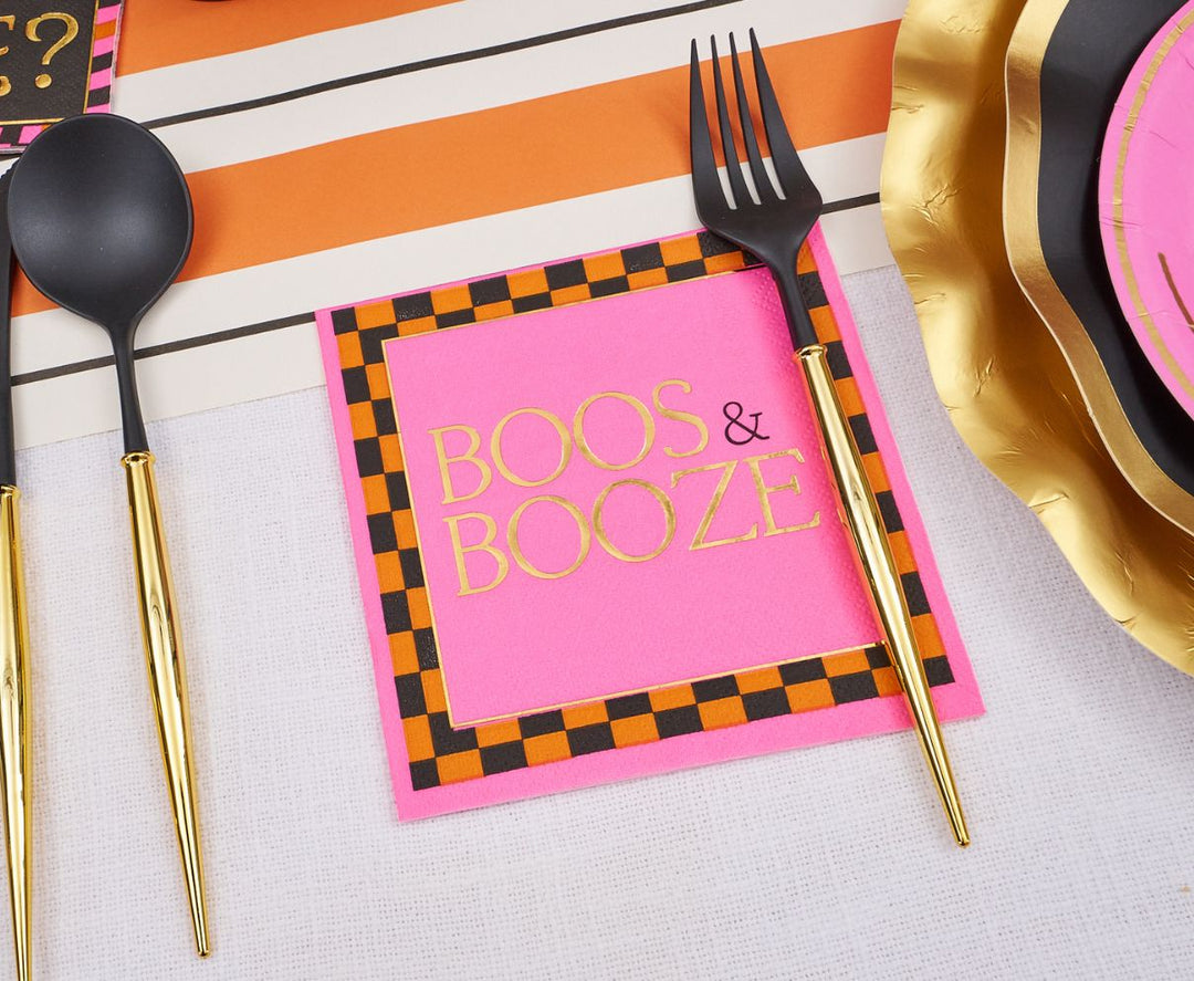 Boo Bold Table Setting