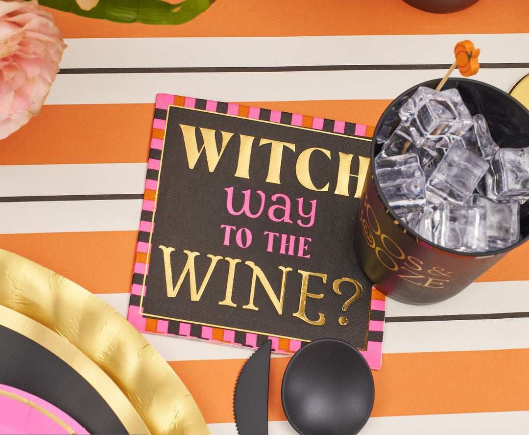 Boo Bold Table Setting