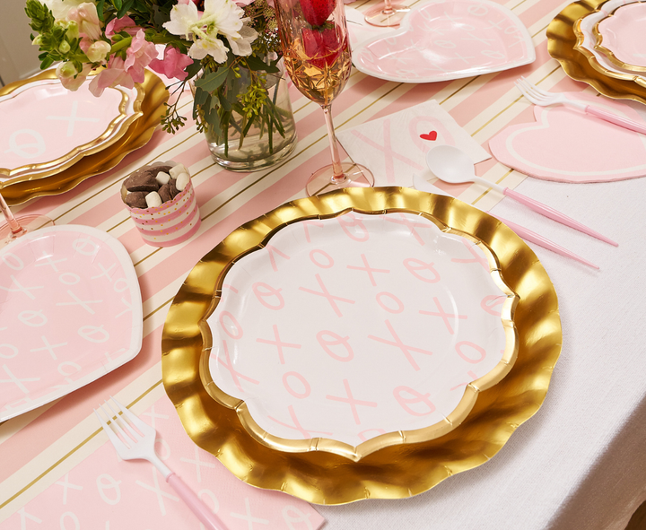 XOXO Dinner Plates/8pk