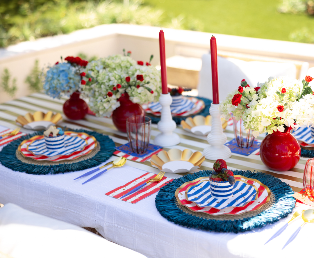 Patriotic Confetti Table Setting