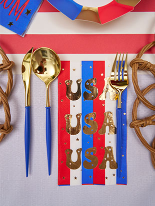 Modern Patriotic Table Setting