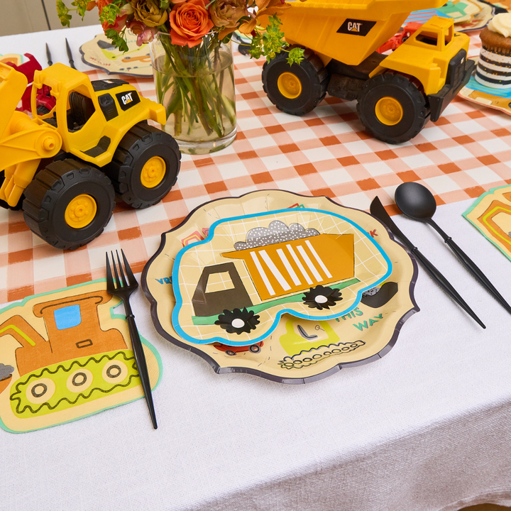 Dig It Table Setting