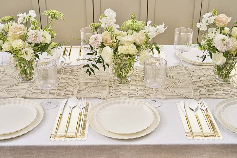 Eco Table Setting - White and Gold
