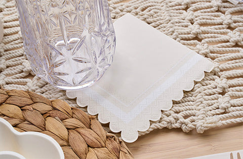 Cocktail Napkin Scalloped Edge Cream/20 pkg