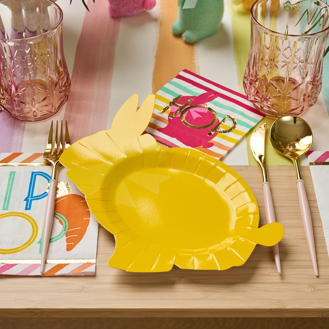 Hoppy Easter Table Setting For 8 Guests