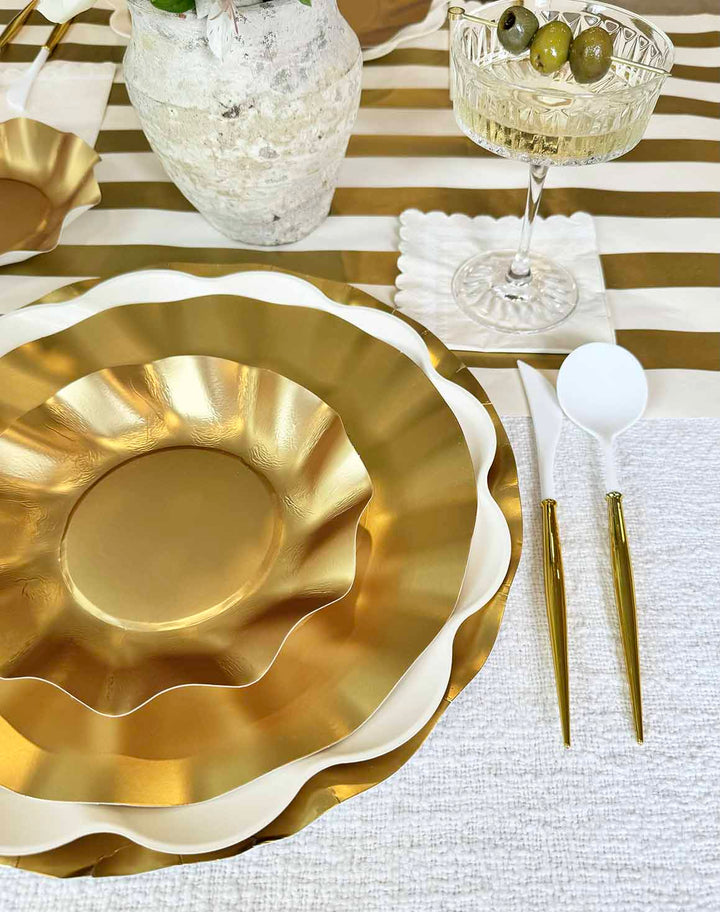 Cream & Gold Table Setting
