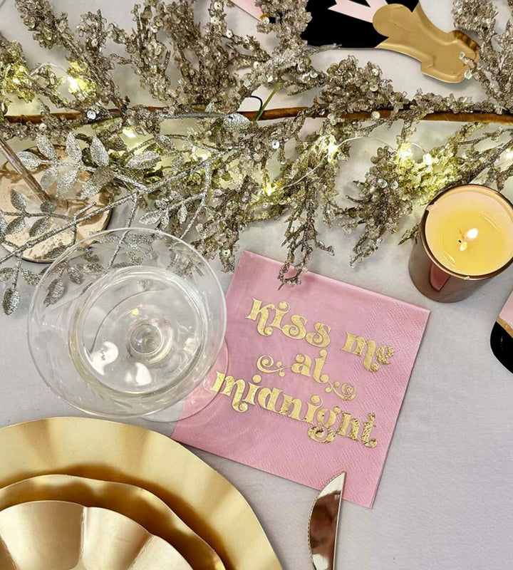 The Ultimate New Years Tablescape