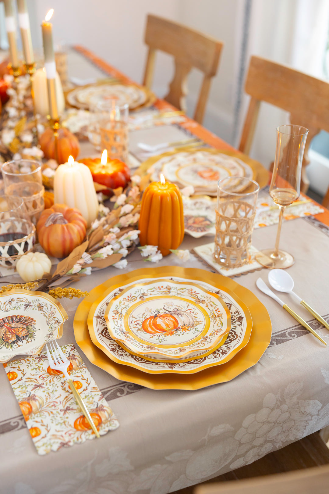 Turkey & Gourds Table Setting