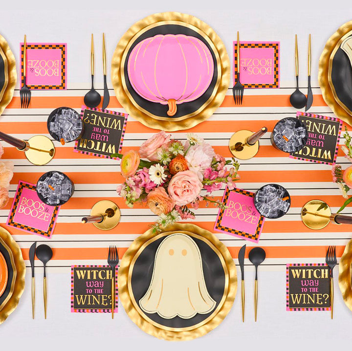 Boo Bold Table Setting