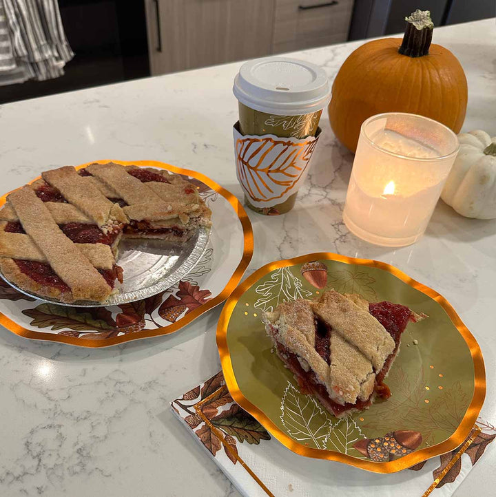 The Ultimate Thanksgiving Tablescape: Acorn & Oak
