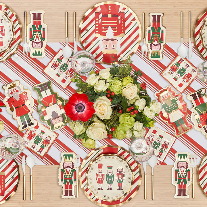Nutcracker: Christmas Table for 16