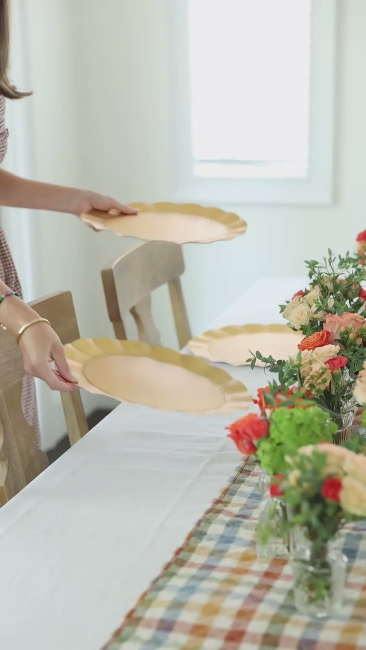 Amber Harvest: Thanksgiving Table for 16