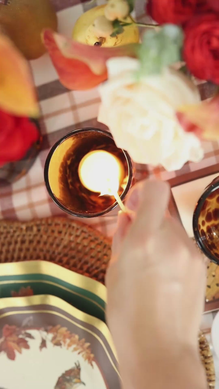 Woodland Harvest: Thanksgiving Table for 16