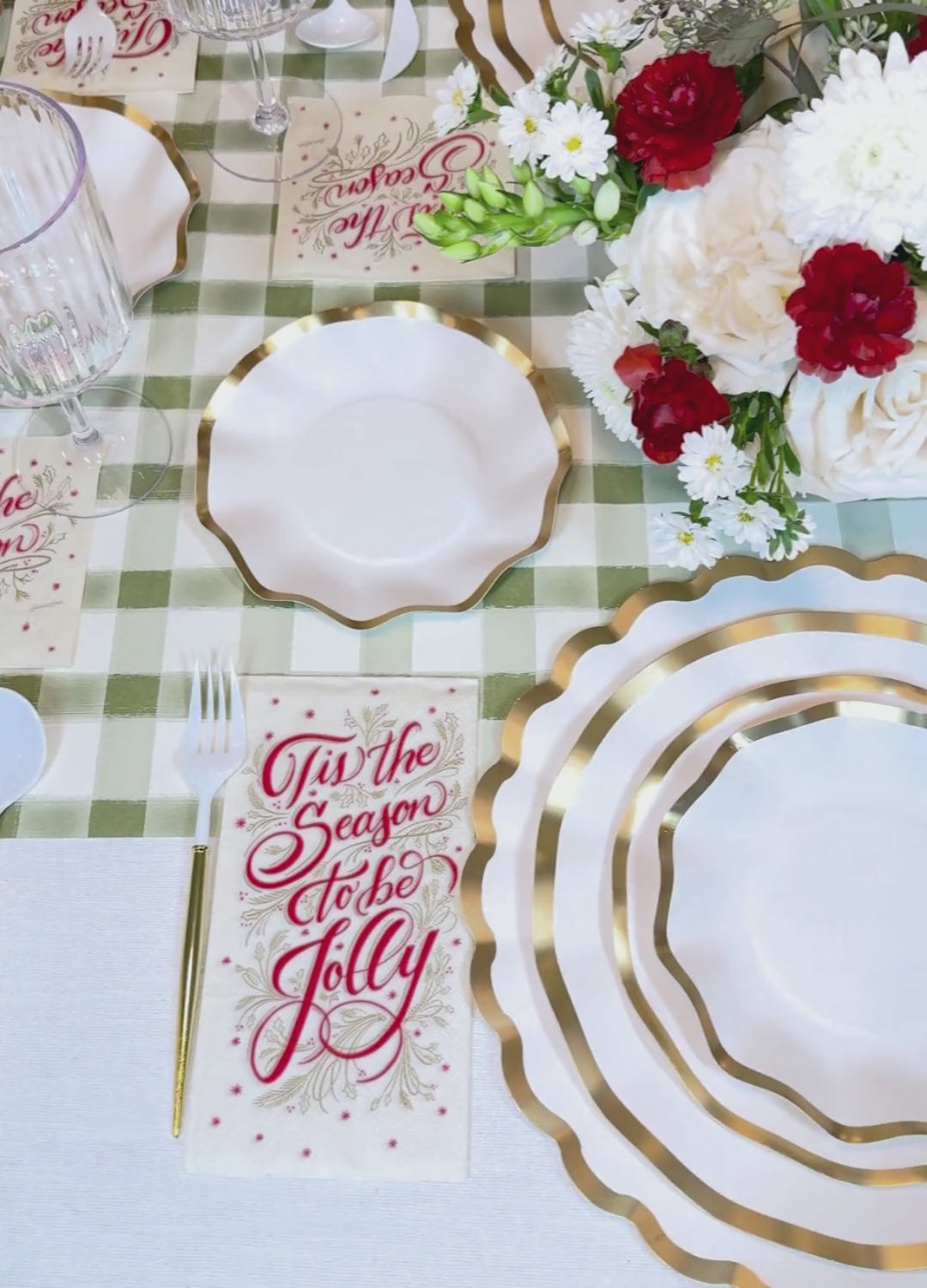 'Tis the Season Table Setting