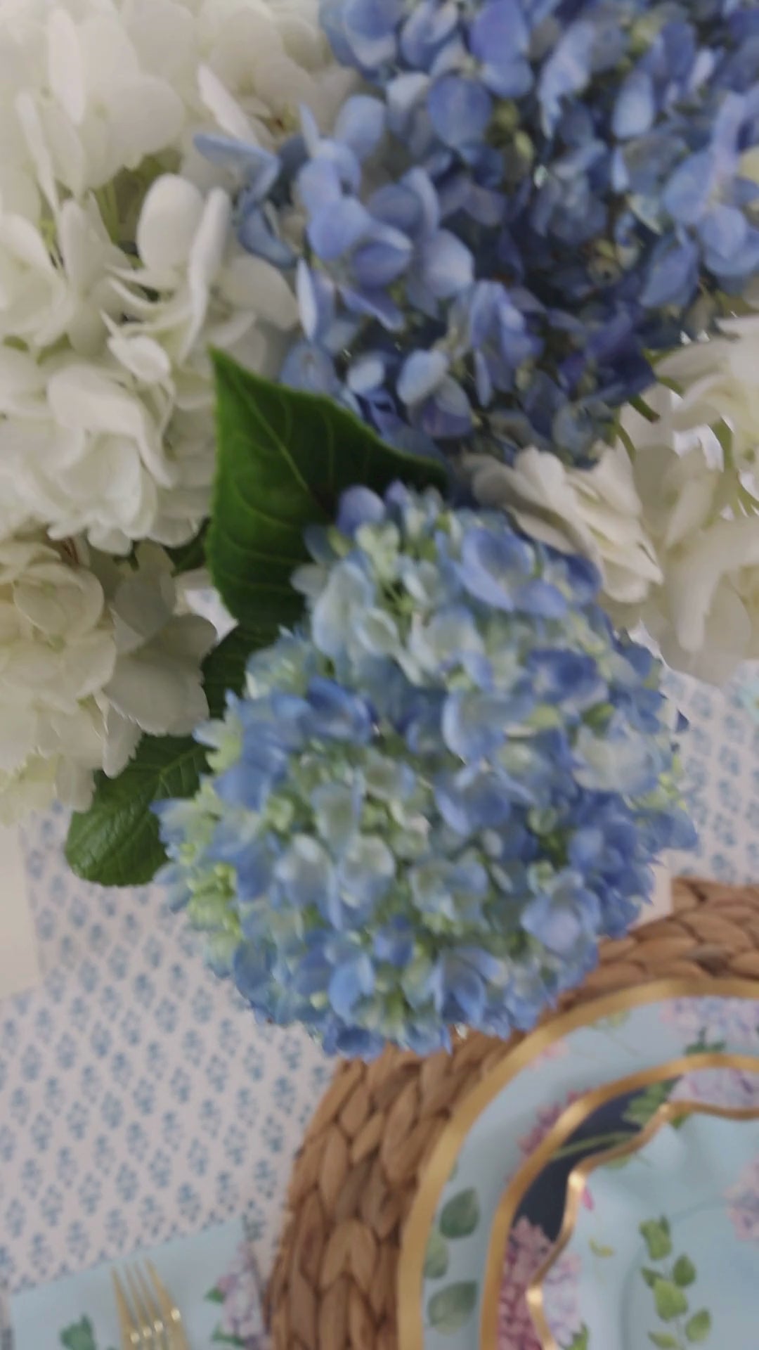 Hydrangea Table Setting