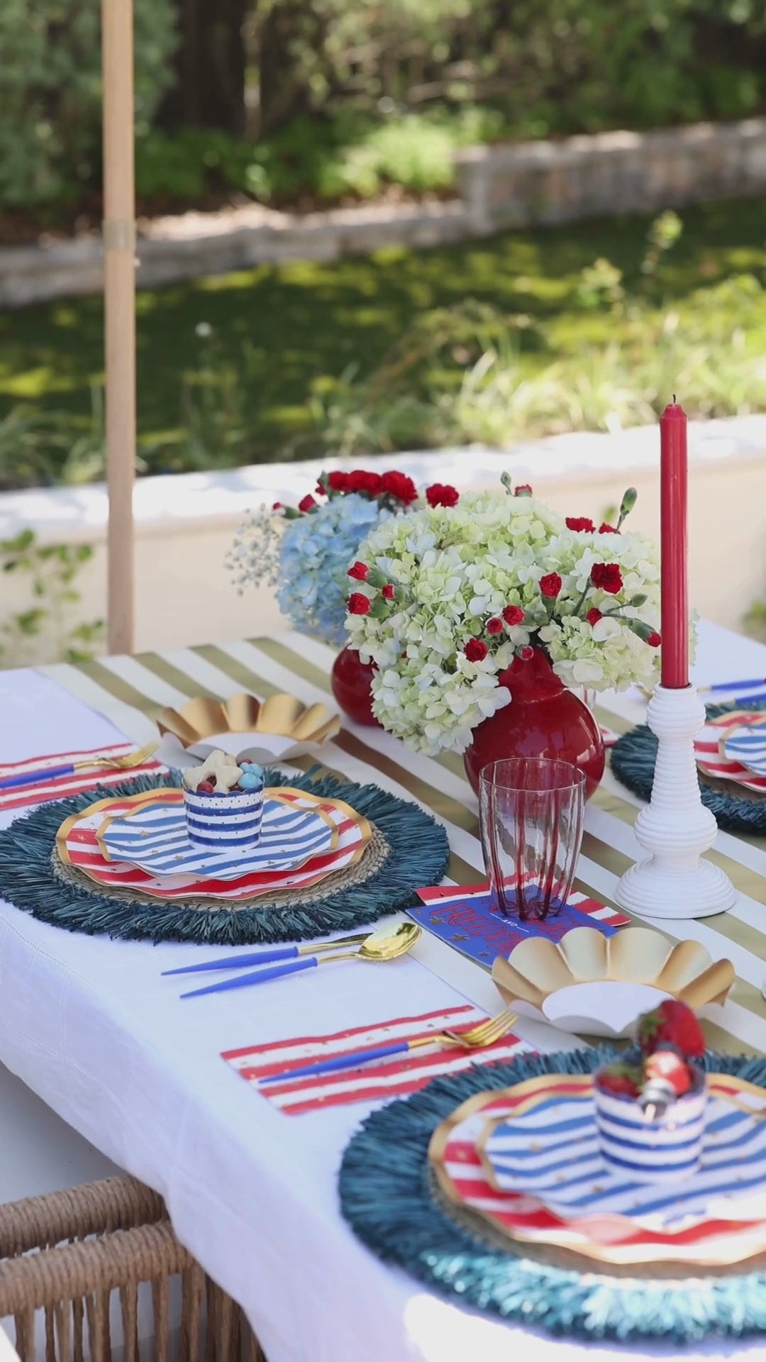 Patriotic Confetti Table Setting