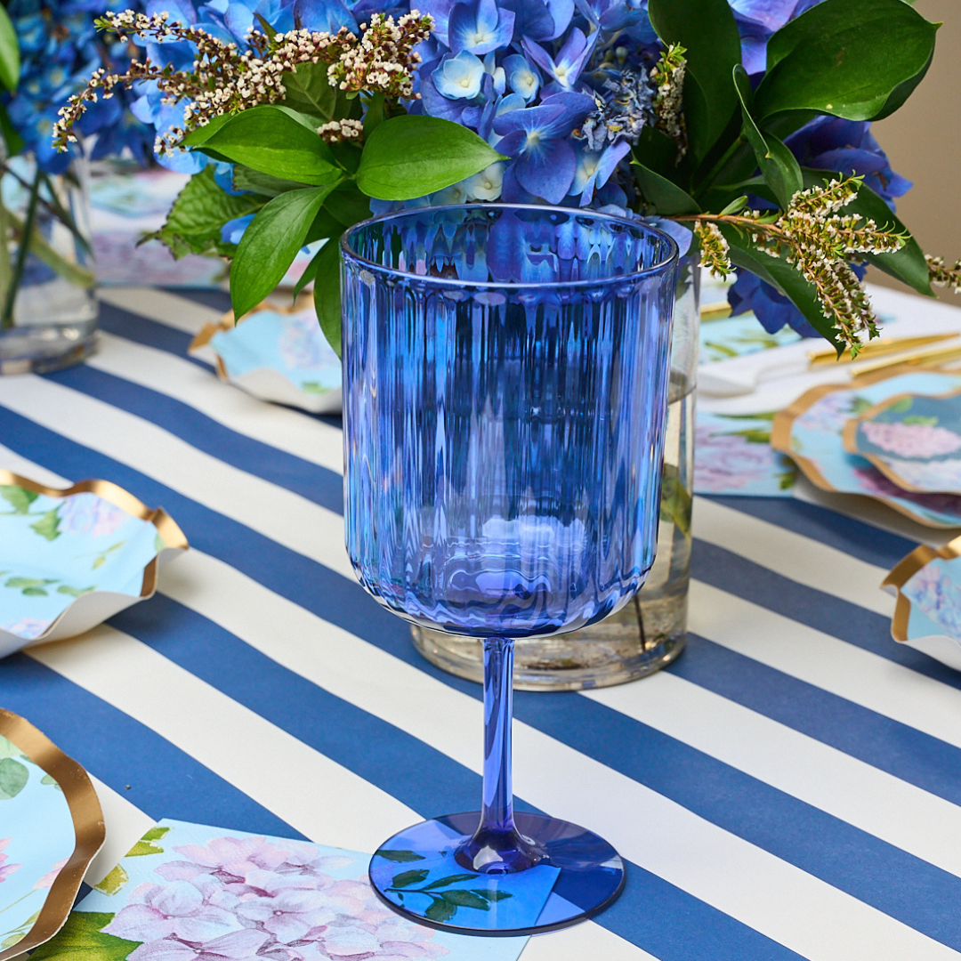 Hydrangea Table Setting