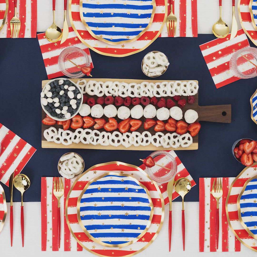 Patriotic Confetti Table Setting